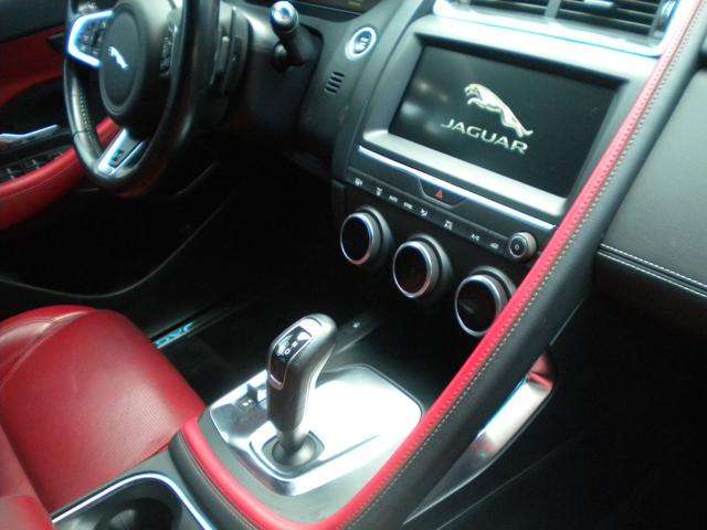 JAGUAR E-PACE 2.0D 180 CV AWD AUT. R-DYNAMIC H - foto 22