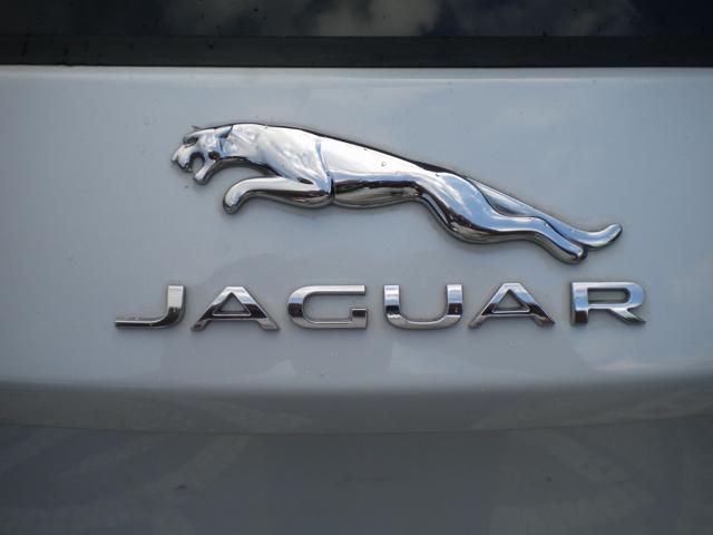 JAGUAR E-PACE 2.0D 180 CV AWD AUT. R-DYNAMIC H - foto 24