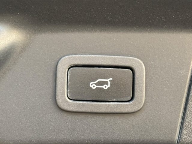 LAND ROVER RANGE ROVER VELAR 2.0D I4 240 CV R-DYNAMIC S - foto 20