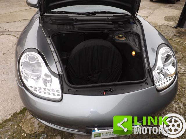 PORSCHE 911 CARRERA CAT COUPÉ CON MOTORE SOS - foto 19