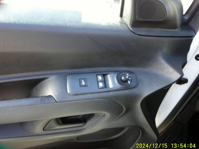 PEUGEOT PARTNER BLUEHDI 130 S&S PL-DC FURGONE MO - foto 14