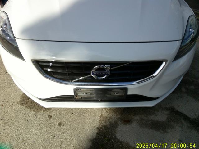 VOLVO V40 D2 - foto 26