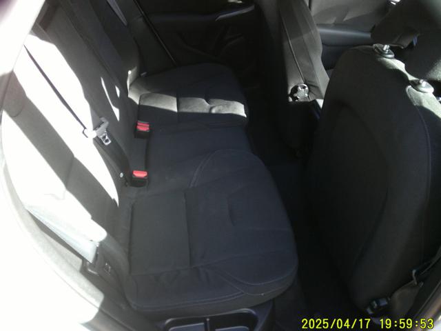 VOLVO V40 D2 - foto 21
