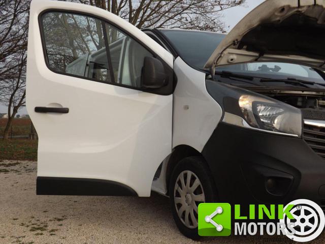 OPEL VIVARO 1.6 BITURBO CON POLIZZA DI GARAN - foto 47