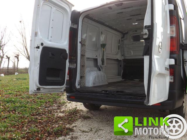 OPEL VIVARO 1.6 BITURBO CON POLIZZA DI GARAN - foto 42