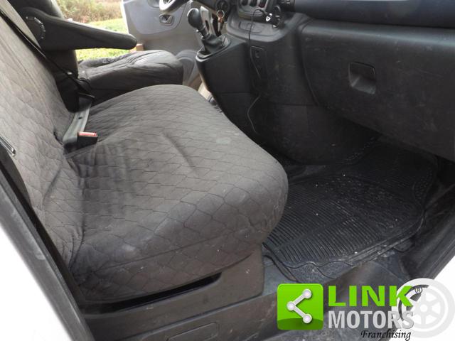 OPEL VIVARO 1.6 BITURBO CON POLIZZA DI GARAN - foto 35