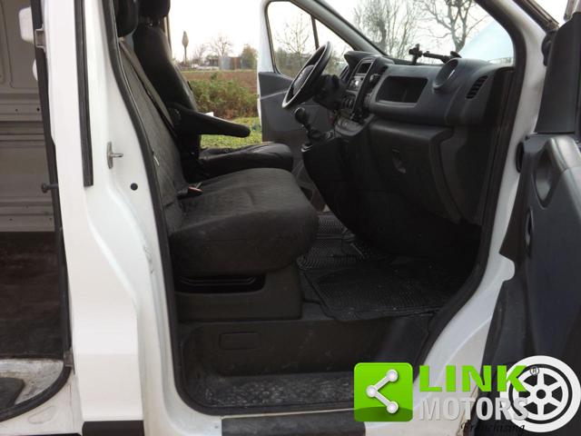 OPEL VIVARO 1.6 BITURBO CON POLIZZA DI GARAN - foto 44