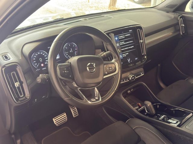 VOLVO XC40 D4 AWD GEARTRONIC R-DESIGN - foto 23