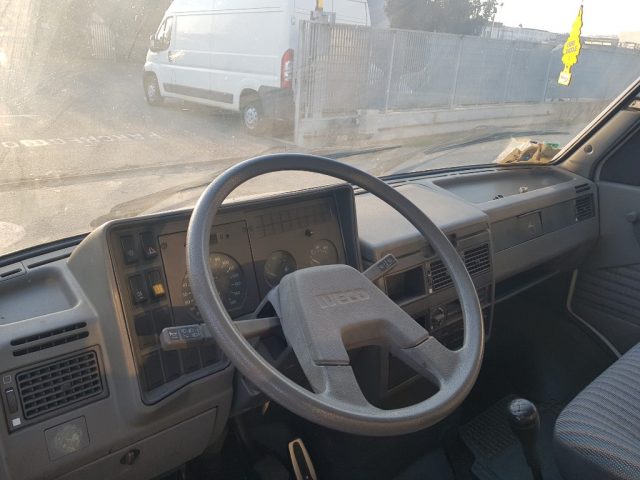 IVECO DAILY 35.8 TELONATO UNICO PROPIETARIO - foto 10