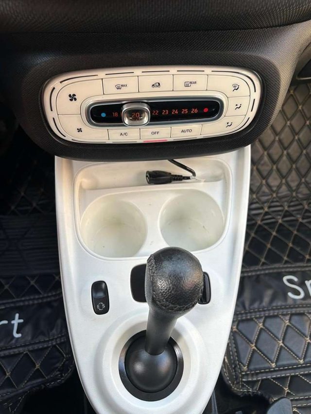 SMART FORTWO III 2015 COUPE 0.9 TURBO 90CV PA - foto 14