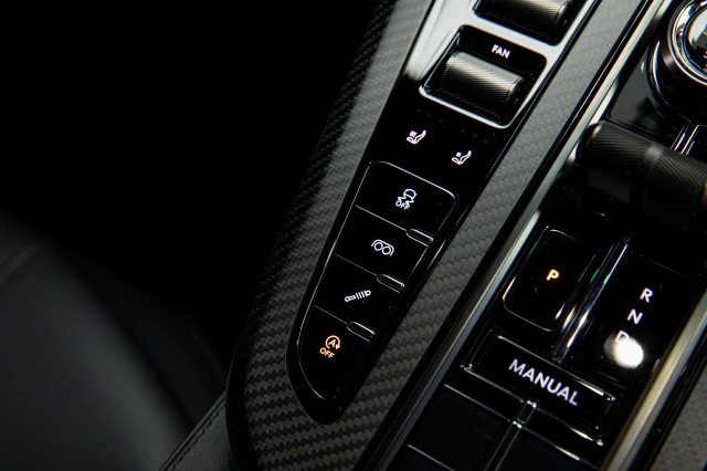 ASTON MARTIN VANTAGE COUPE'|CARBON PACK|21"|360° CAME - foto 11