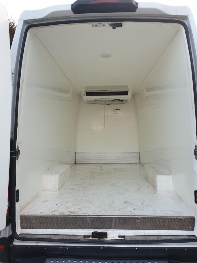 IVECO DAILY FRIGORIFERO CON ATP - foto 5