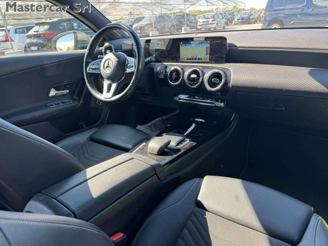 MERCEDES-BENZ A 250 CLASSE A 250  E PHEV (EQ-POWER)  - foto 12
