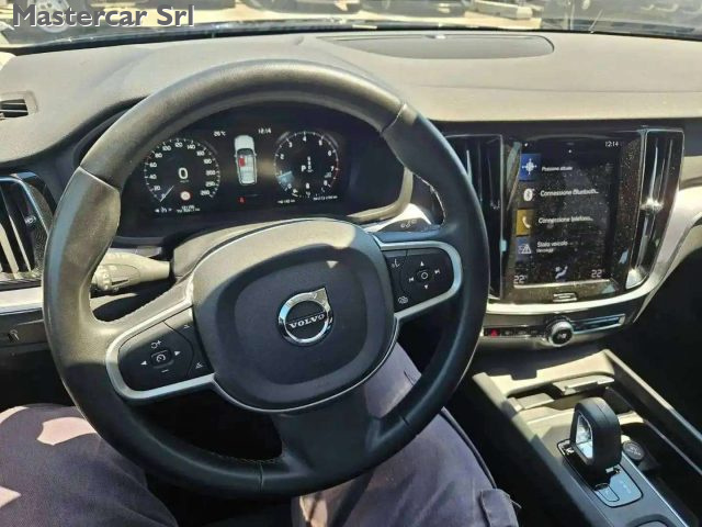 VOLVO V60 V60 2.0 B3 MOMENTUM N1 AUTO 7M - - foto 10