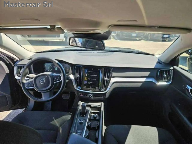 VOLVO V60 V60 2.0 B3 MOMENTUM N1 AUTO 7M - - foto 11