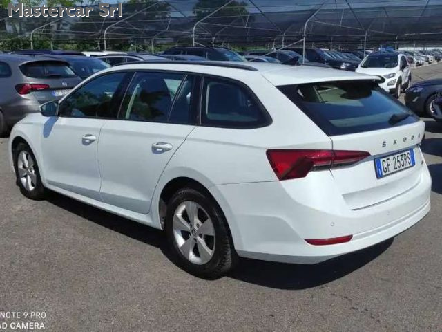 SKODA OCTAVIA OCTAVIA WAGON 1.0 E-TEC EXECUTIV - foto 4