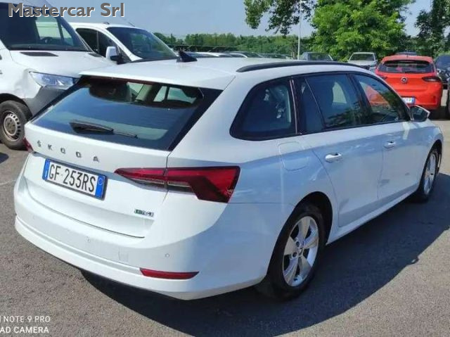 SKODA OCTAVIA OCTAVIA WAGON 1.0 E-TEC EXECUTIV - foto 6