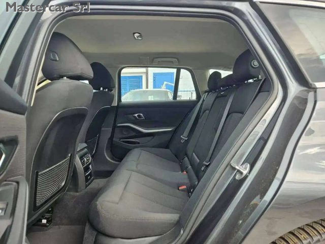 BMW 320 320D TOURING XDRIVE BUSINESS ADV - foto 11