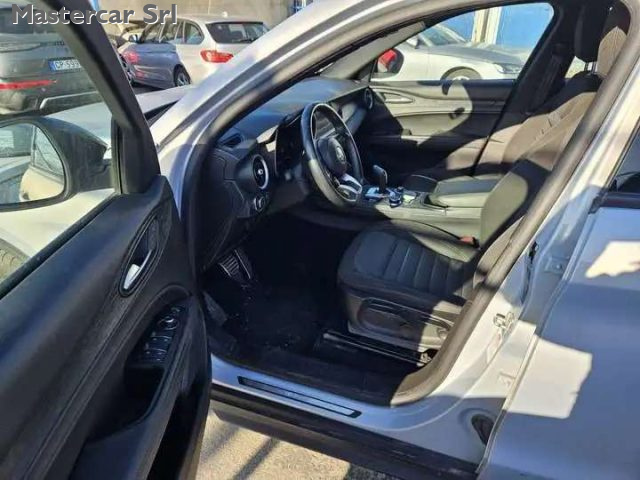 ALFA ROMEO STELVIO 2.2 T SUPER Q4 210CV AUTO - GP92 - foto 9