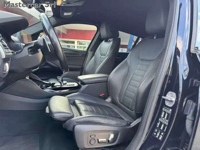 BMW X4 M XDRIVE20D 190CV MHEV 48V MSPOR - foto 9