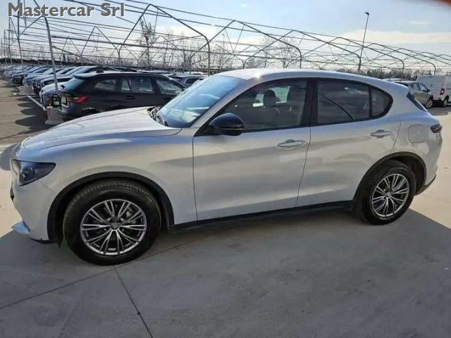 ALFA ROMEO STELVIO STELVIO MY23 2.2 TD SUPER Q4 210 - foto 3