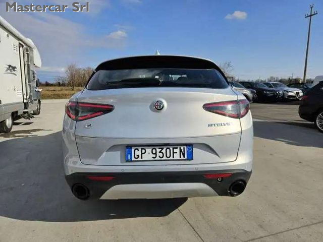 ALFA ROMEO STELVIO STELVIO MY23 2.2 TD SUPER Q4 210 - foto 5