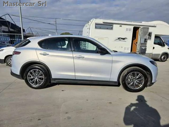 ALFA ROMEO STELVIO STELVIO MY23 2.2 TD SUPER Q4 210 - foto 7