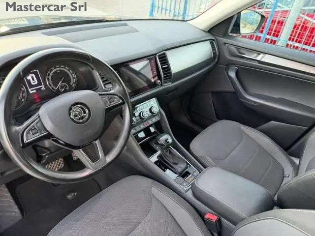 SKODA KODIAQ KODIAQ I 2016 2.0 TDI EXECUTIVE  - foto 9