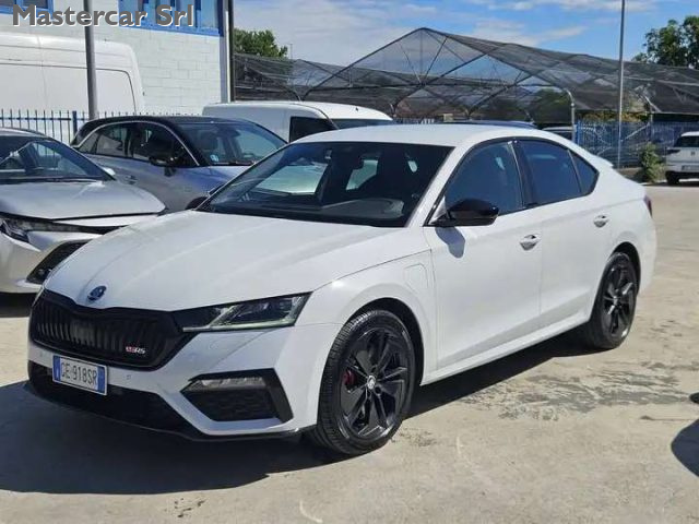 SKODA OCTAVIA OCTAVIA BERLINA 1.4 TSI PHEV RS  - foto 2