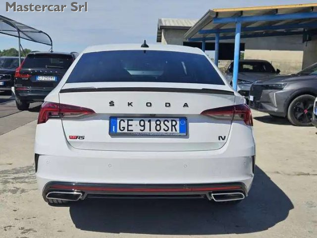 SKODA OCTAVIA OCTAVIA BERLINA 1.4 TSI PHEV RS  - foto 5