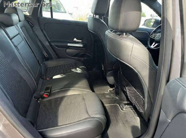 MERCEDES-BENZ EQA 250  250 SPORT - GK324GD - foto 7