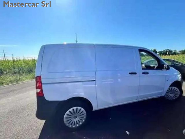 MERCEDES-BENZ VITO VITO 119 CDI 4X4 COMPACT TG : GC - foto 6