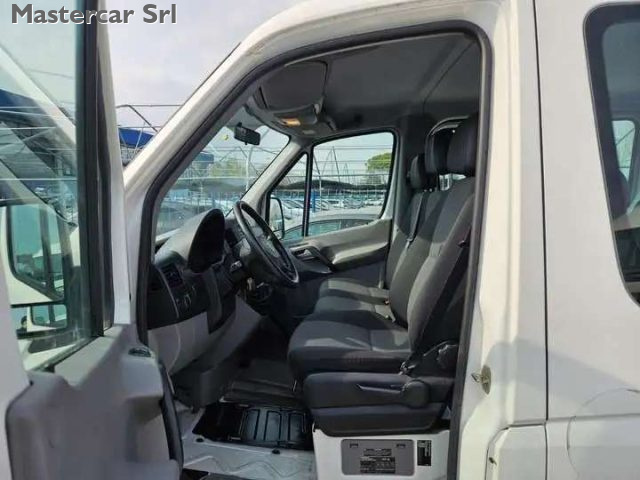 VOLKSWAGEN CRAFTER CRAFTER 2.0 TDI COMBI 9 POSTI -  - foto 10