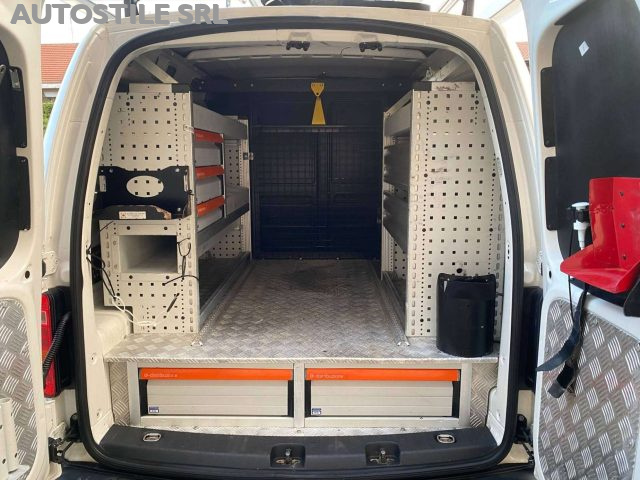 VOLKSWAGEN CADDY 2.0 TDI 122CV 4MOTION 4X4 OFFICI - foto 3
