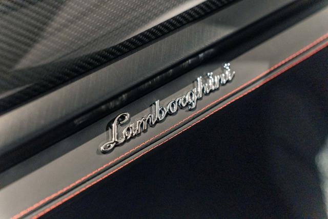LAMBORGHINI URUS 4.0 SE - foto 42