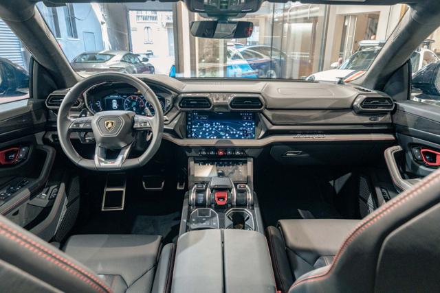 LAMBORGHINI URUS 4.0 SE - foto 12