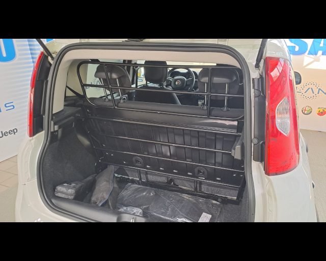 FIAT NEW PANDA VAN 1.0 HYBRID 70CV 4P.TI-DETAX - foto 12