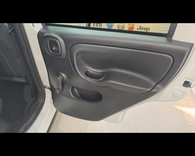FIAT NEW PANDA VAN 1.0 HYBRID 70CV 4P.TI-DETAX - foto 14