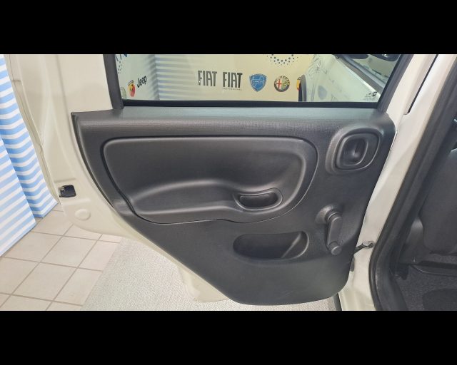 FIAT NEW PANDA VAN 1.0 HYBRID 70CV 4P.TI-DETAX - foto 19