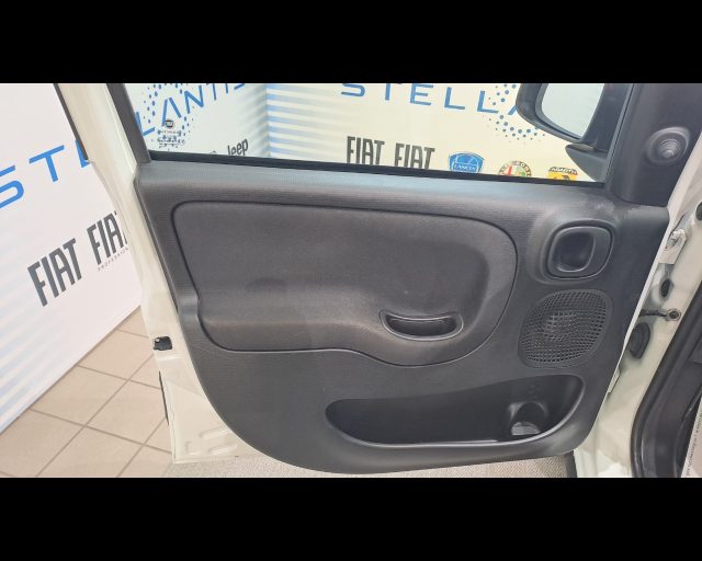 FIAT NEW PANDA VAN 1.0 HYBRID 70CV 4P.TI-DETAX - foto 21