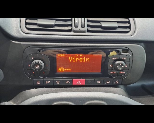 FIAT NEW PANDA 1.0 HYBRID 70CV 5 POSTI - foto 9