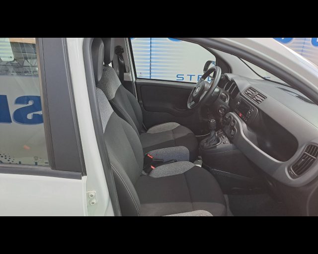 FIAT NEW PANDA 1.0 HYBRID 70CV 5 POSTI - foto 17