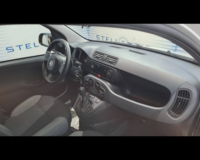 FIAT NEW PANDA 1.0 HYBRID 70CV 5 POSTI - foto 18