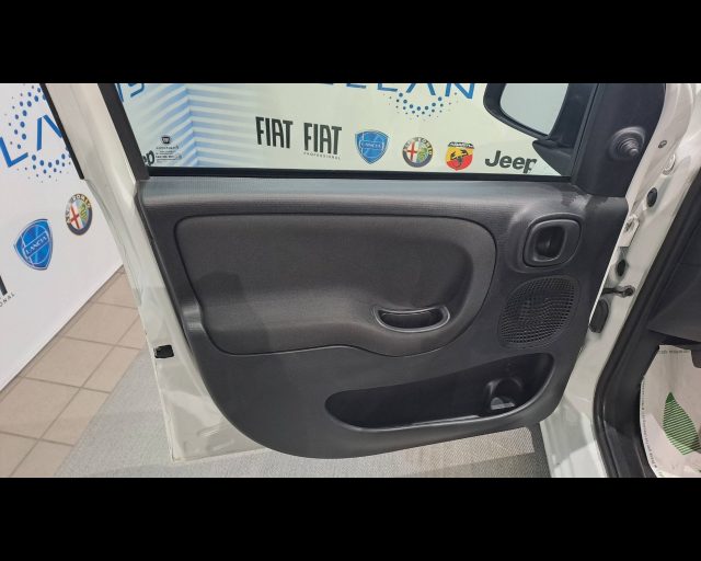 FIAT NEW PANDA 1.0 HYBRID 70CV 5 POSTI - foto 20