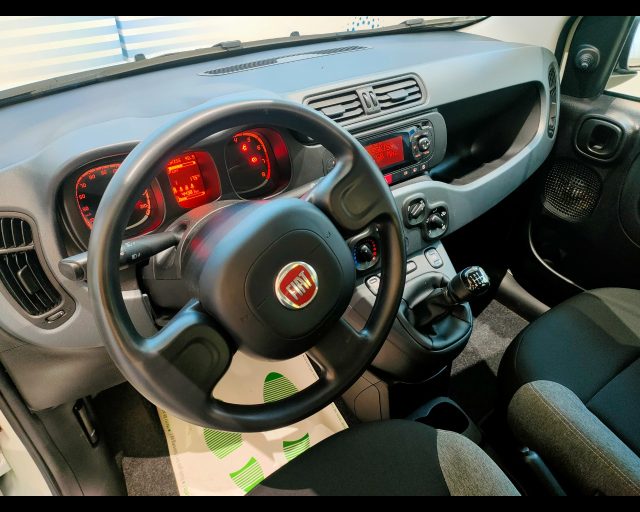 FIAT NEW PANDA 1.0 HYBRID 70CV 5 POSTI - foto 7