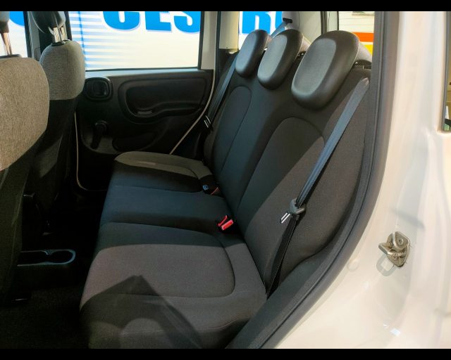 FIAT NEW PANDA 1.0 HYBRID 70CV 5 POSTI - foto 16