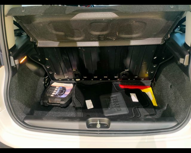 FIAT NEW PANDA 1.0 HYBRID 70CV 5 POSTI - foto 17