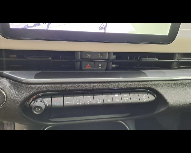 FIAT 600 1.2 HYBRID 145CV AUTO - foto 15