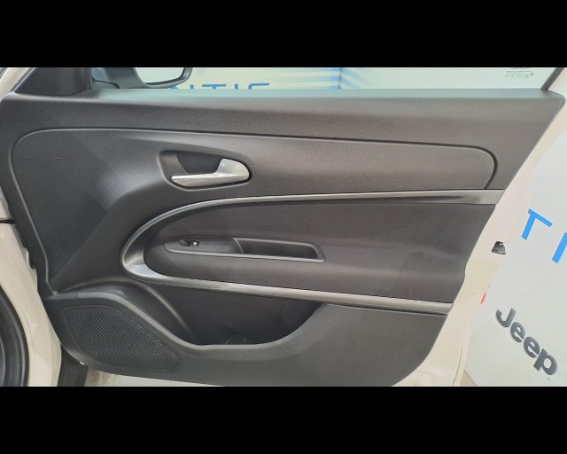 FIAT 600 1.2 HYBRID 145CV AUTO - foto 24