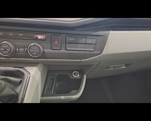 VOLKSWAGEN T6 CARAVELLE 2.0 TDI 150CV TRENDLINE P.C. - foto 12